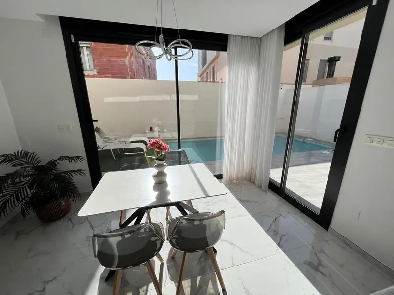 Villa Moderna 3 Dormitorios Los Montesinos Piscina Privada