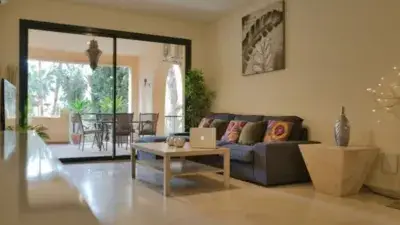 Piso en venta en El Paraíso-Atalaya-Benamara