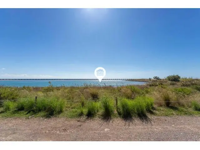 Planta Baja Primera Linea de Mar Cubelles Alquiler Opcion Compra