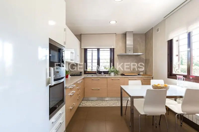 Casa en Alquiler Mas Alba 4 Dormitorios 2 Baños Piscina
