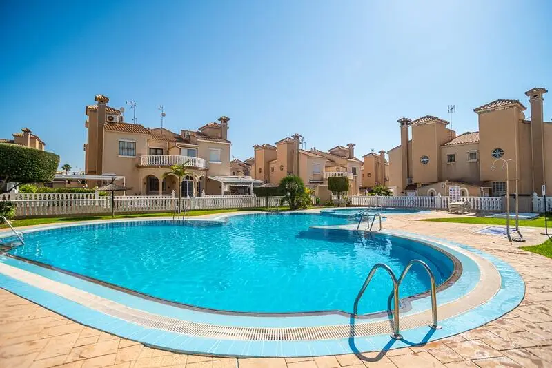 Dúplex 2 dormitorios Orihuela Costa Cerca Playa