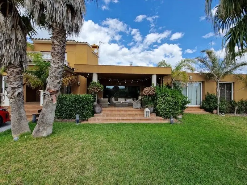 Venta Casa con chimenea en Vilarromà - Ref 2492