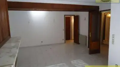 Casa en venta Castelló d Empúries 6 habitaciones 2 baños