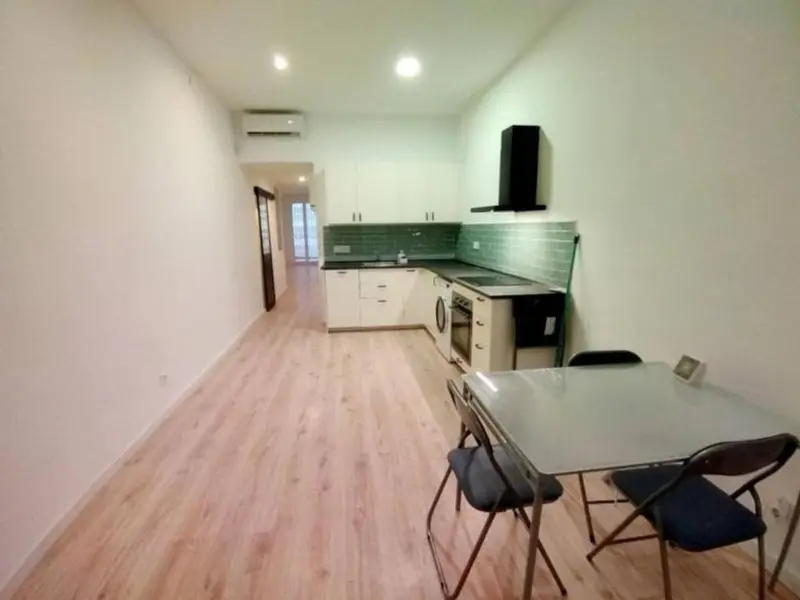 venta Piso en El Raval, Ciutat Vella (OYF-BVGH1073)- Globaliza