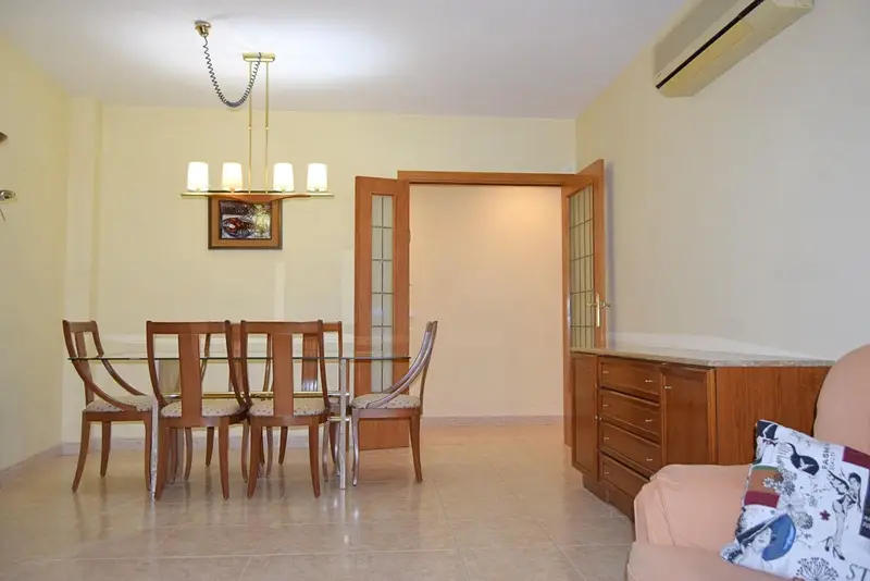 Piso en Venta en Vilanova i la Geltrú 3 habitaciones 2 baños