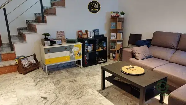 Casa en Jaen con 2 dormitorios y terraza