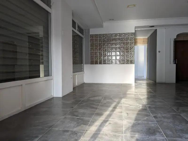 Venta Local Comercial Torrellano 130m2 Centro