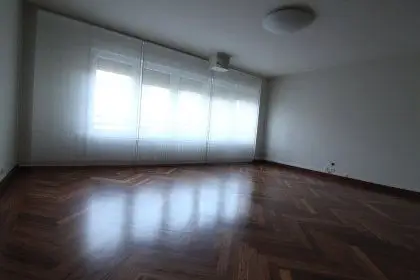 Alquiler Piso con Garaje en Primer Ensanche Pamplona
