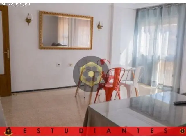 Piso Estudiantes UGR Tres Dormitorios Plaza de Toros
