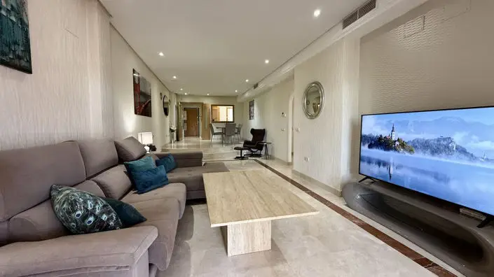 Apartamento de Lujo en 2 Linea Playa Cerca Puerto Banus