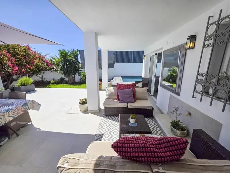 Chalet en venta en Parque Central Estepona Malaga