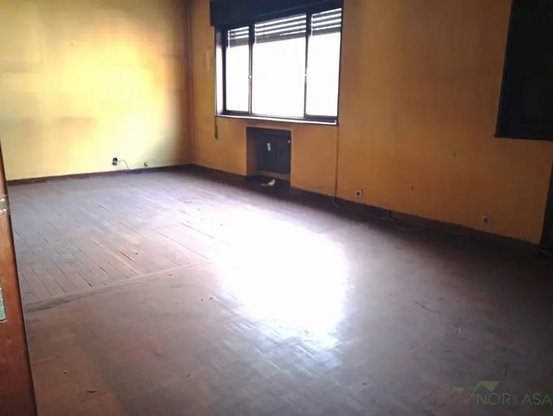 Venta Piso 4 Dormitorios 2 Baños Langreo Centro Reforma