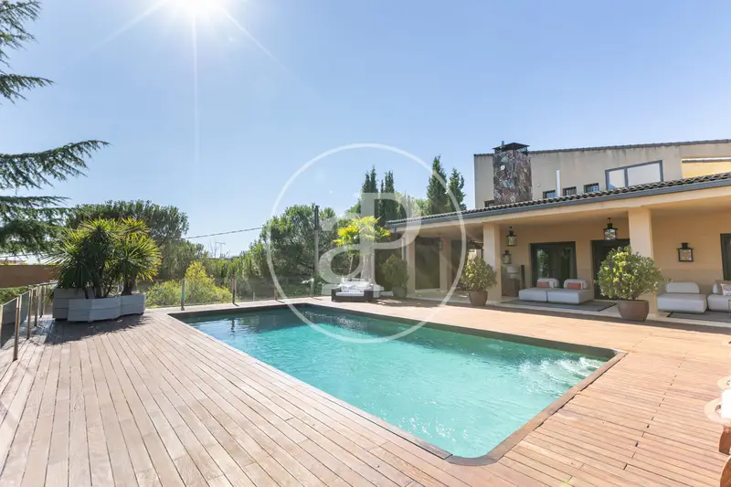 Chalet en La Berzosilla Torrelodones 600m2