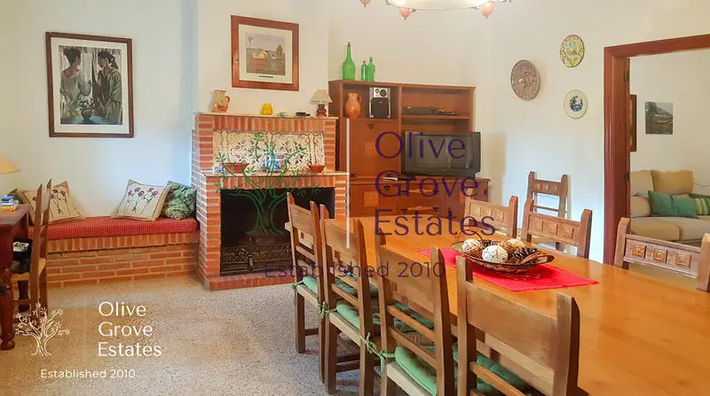 Finca Rustica 4 Dormitorios Almansa Albacete